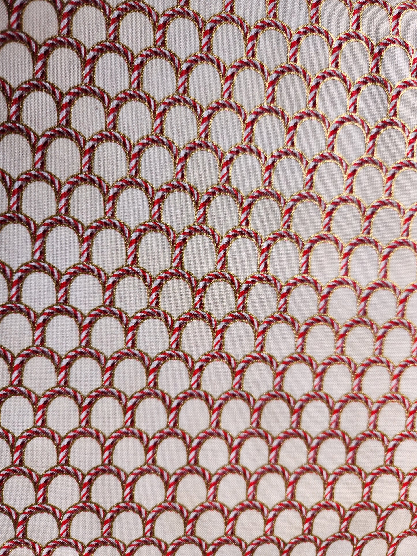 Christmas fabric - Flourish Peppermint Twist in Vanilla