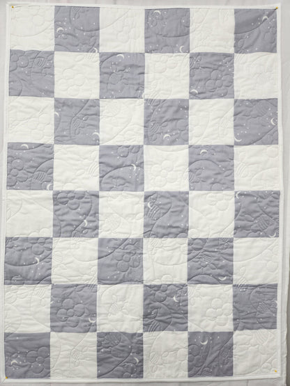 Easy pdf digital download.   Easy patch work quilt pattern